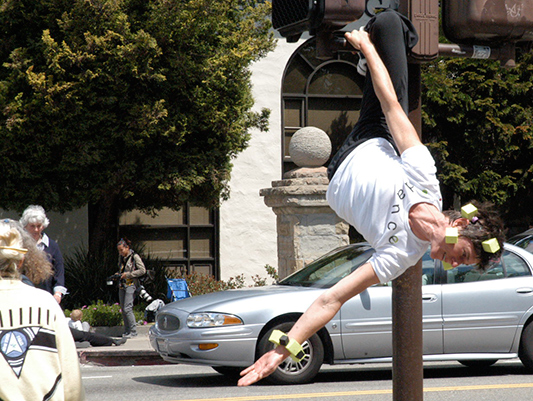 beth fein + dancers  / carol kueffer  / photo: holly jordan